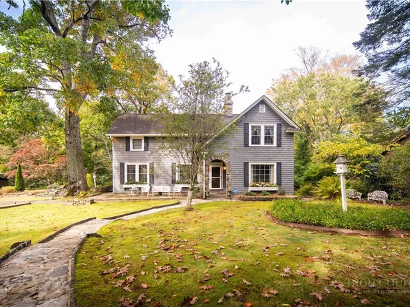 258 Rankin Road, Blowing Rock, NC 28605