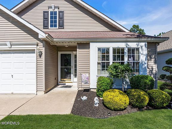 4th image of 55 Cypress Point Lane