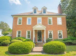 220 Watling St, Urbanna, VA 23175