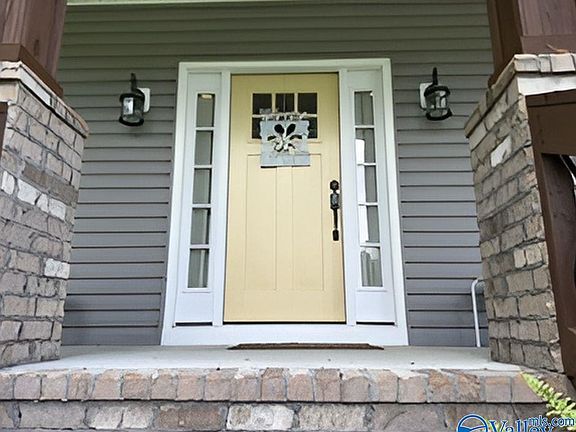 2nd image of 2265 Oak Dr