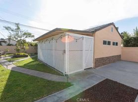 15754 Faculty Ave, Bellflower, CA