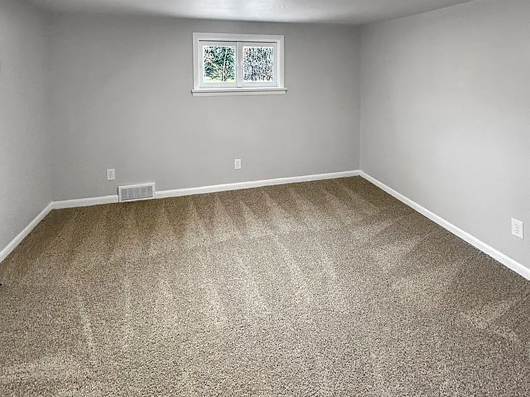 62 Noblestown Rd — Photo 51