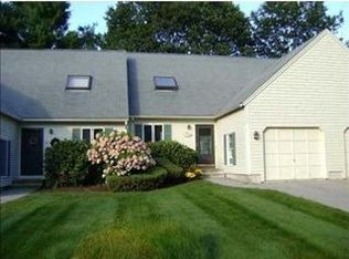 19 Chickadee Ln, Kennebunk, ME 04043