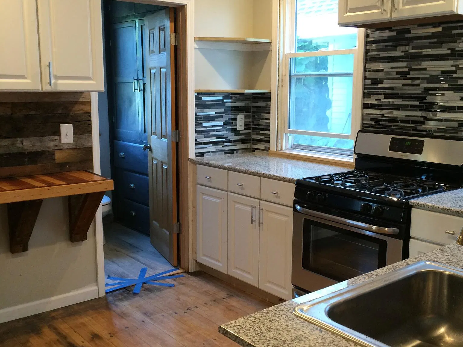 157 Loring Ave — Photo 1