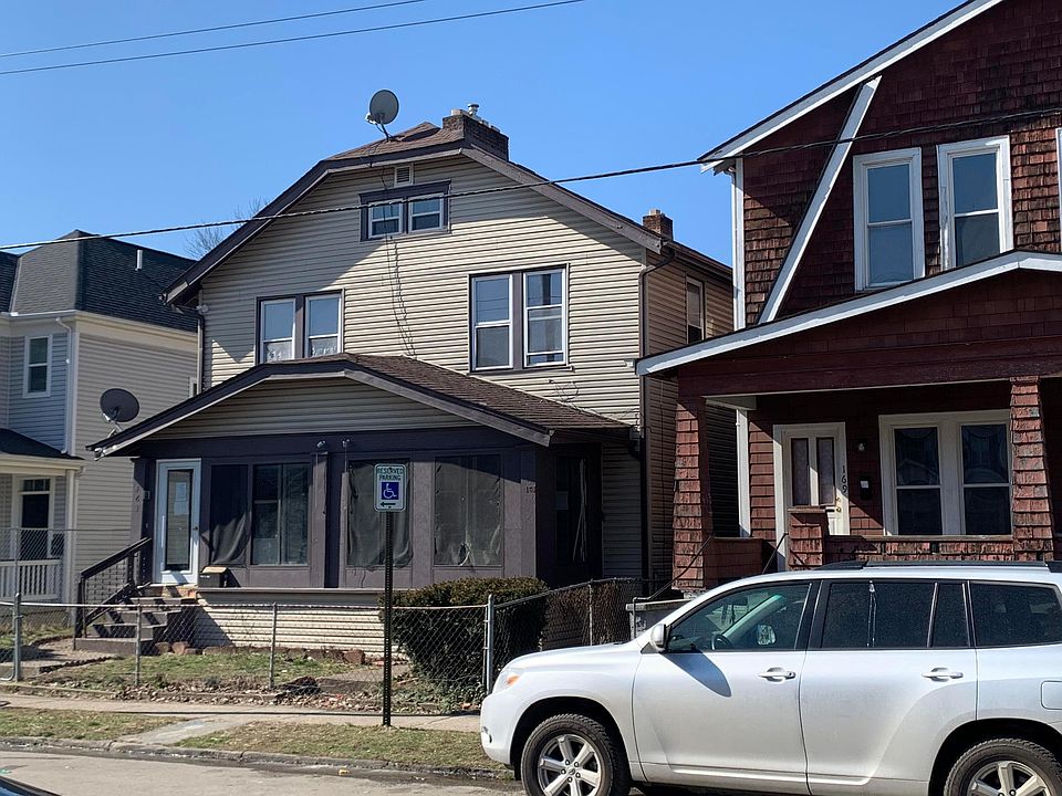 2nd image of 163 N 20th St