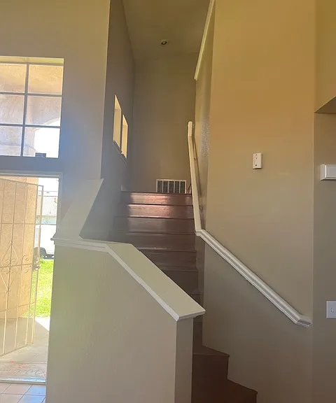 584 Ocean Ave — Photo 13