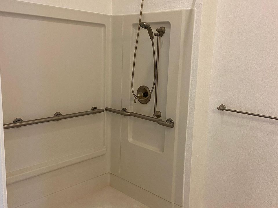 1st image of 724 Kakala St APT 1001