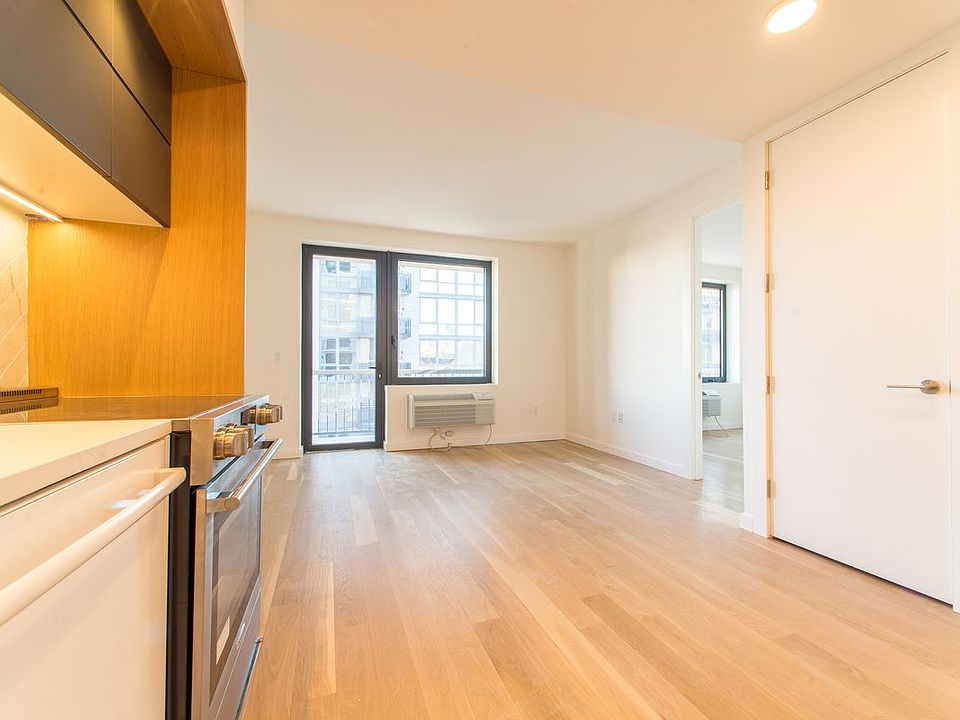 1st image of 4115 23rd St APT 3F