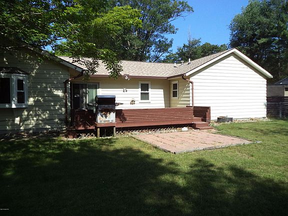 3rd image of 5168 Wickham Dr