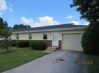 627 W Meadowview Dr APT 4, Nixa, MO 65714