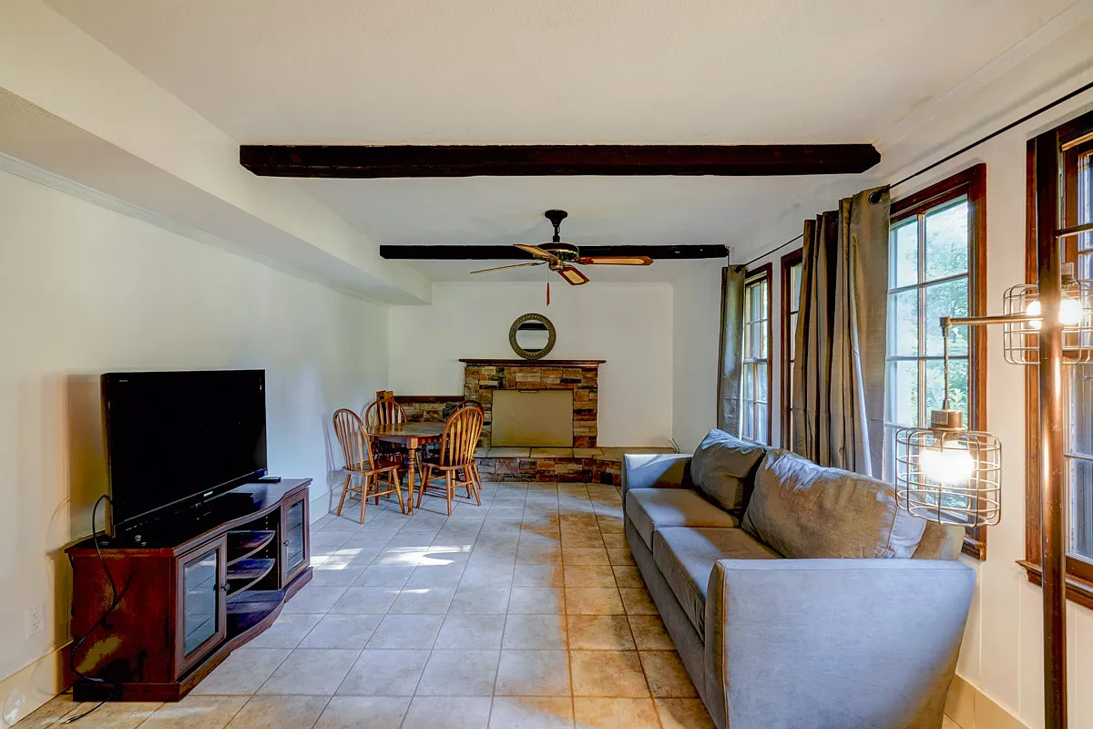 1 bed, 650 sqft, $1,495 — Photo 3