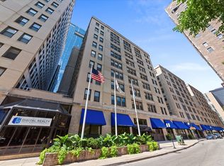 680 S Federal St APT 506, Chicago, IL 60605