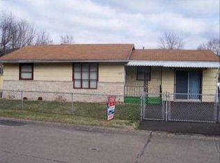 1822 Adams Ave, Saint Albans, WV 25177