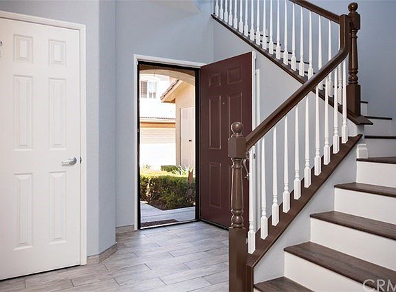 5th image of 19 Trofello Ln