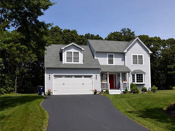 3rd image of 39 Austin Meadows Ln