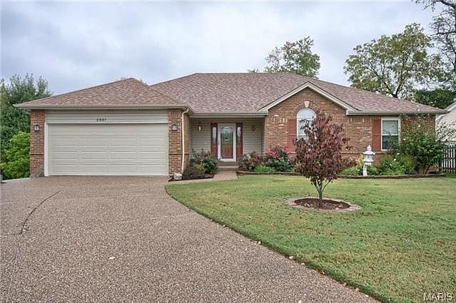 1st image of 3931 Lockport Dr