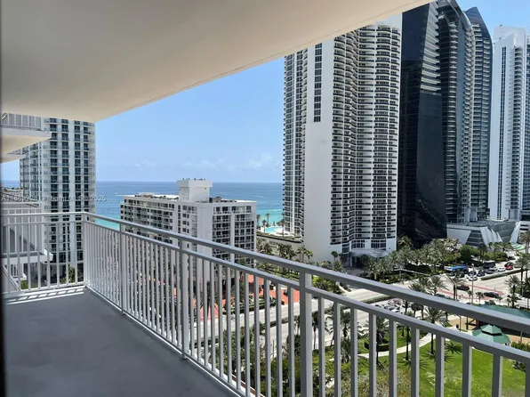 210 174th St APT 1703, Sunny Isles Beach, FL 33160