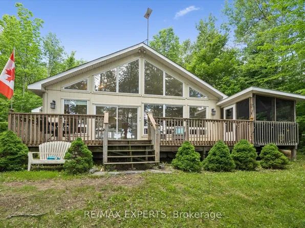 1007 McCabe Rd, Lake Of Bays, ON P0B 1A0