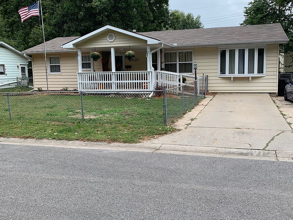 1st image of 2421 Big Pine Dr