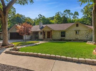 212 S Shore Dr, Dallas, TX 75216