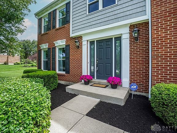 3rd image of 5460 Fawnview Ct