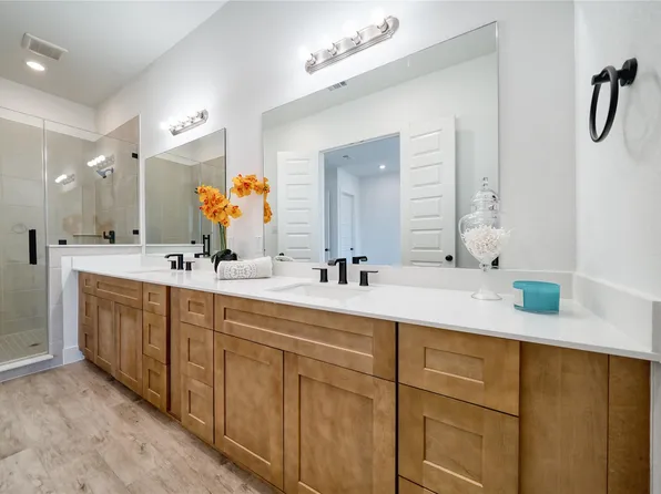5324 Rue St, Houston, TX 77033
