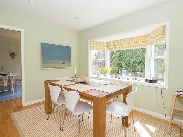 4 Dalphin Dr — Photo 10
