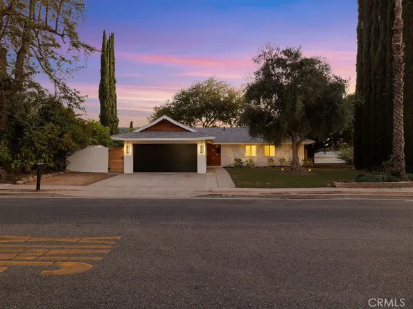 913 Mountain View Ave, Ojai, CA 93023