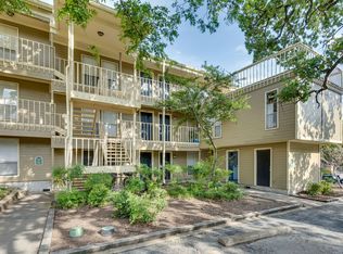 202 E 45th St APT 205, Austin, TX 78751