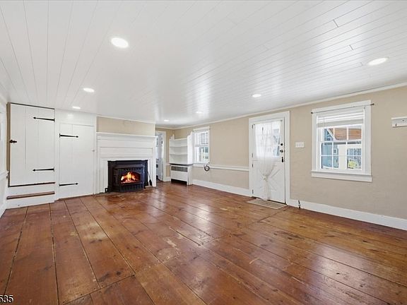 5th image of 56 Hickory Corner Rd