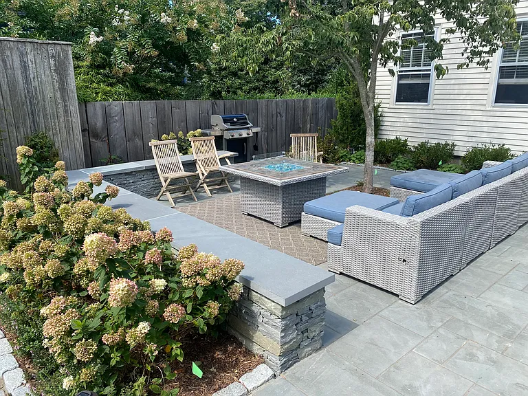 31 Marsh St — Photo 3