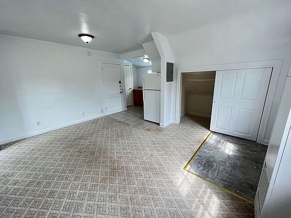 5th image of 127 Wyoming Ave APT 6