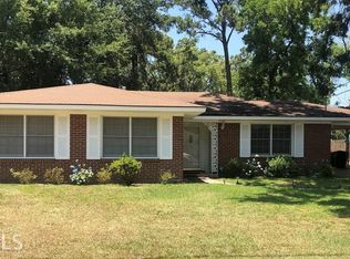 35 Lynn Ave, Garden City, GA 31408