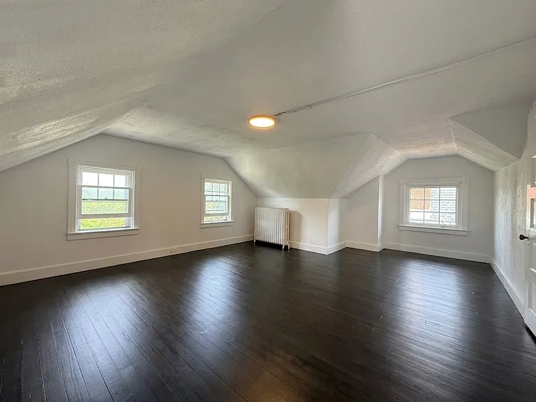 1107 W Broad St #2 — Photo 19