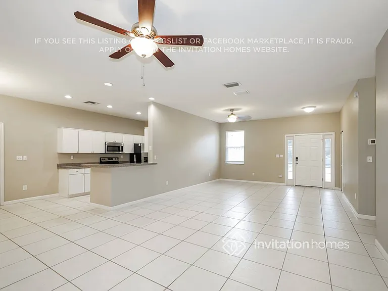 22447 Kingsley Ln — Photo 4