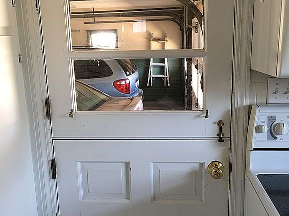 Dutch Door entries