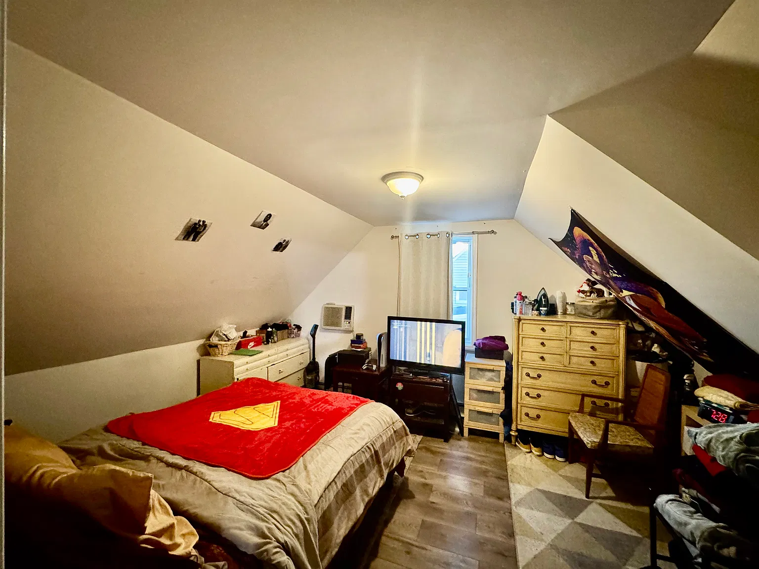 College Ln, Westbury — Photo 2