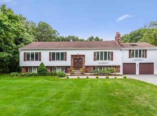 165 Arcadia Rd, Westwood, MA 02090