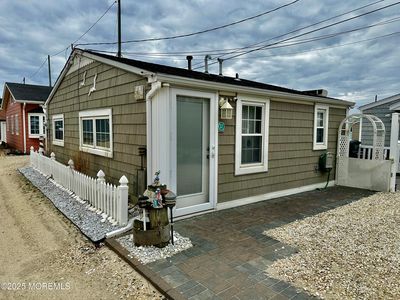 37 E Flamingo Way, Lavallette, NJ, 08735