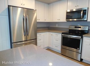 677 Requeza St, Encinitas, CA 92024