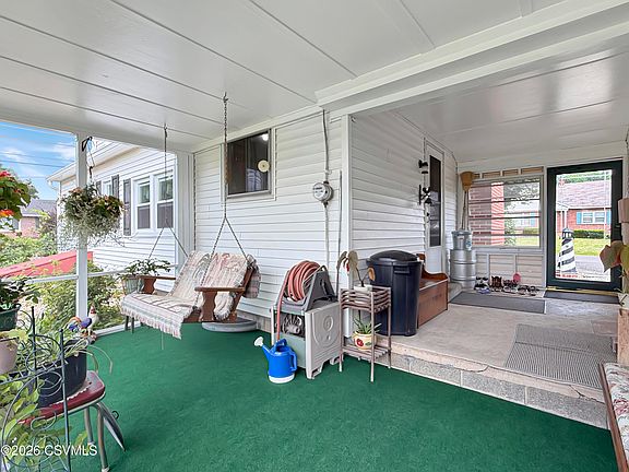 5th image of 916 Hepburn St