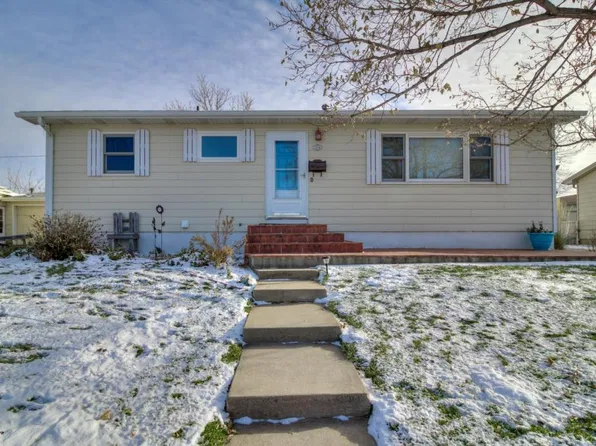 2611 Lawndale Dr, Rapid City, SD 57702