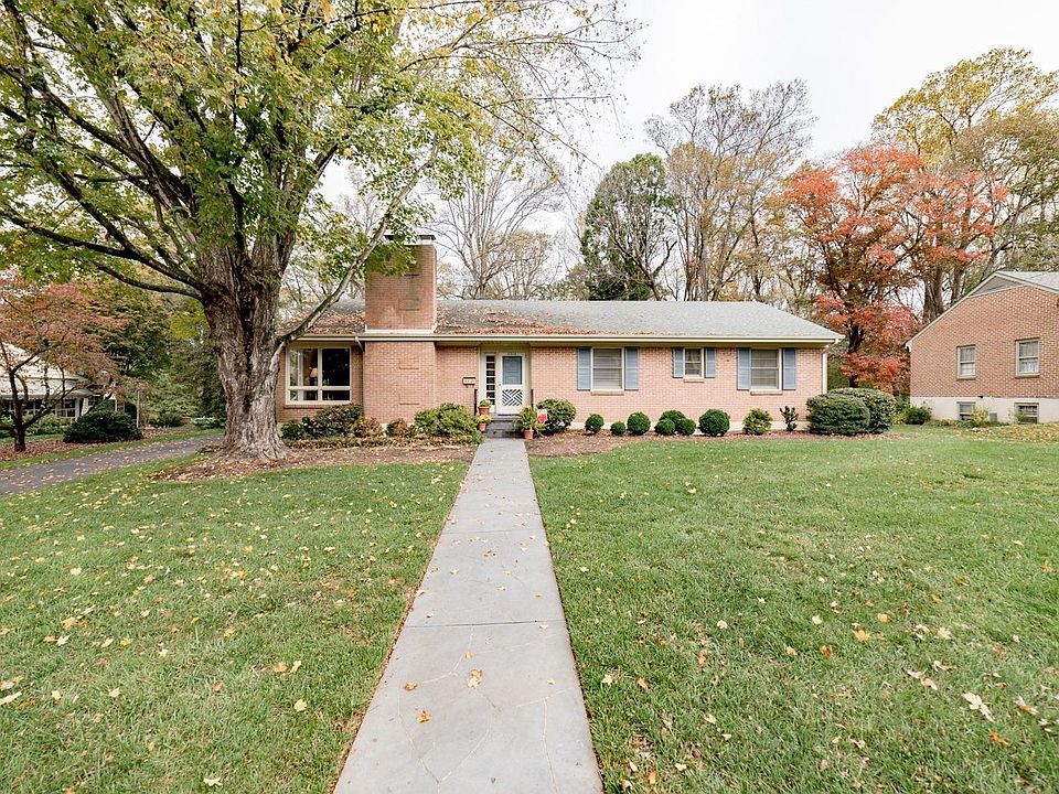 1st image of 2316 Woodcrest Dr