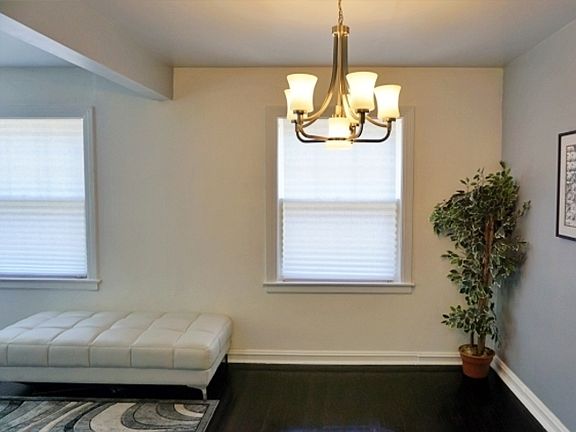 4th image of 311 Hyde Park Ave