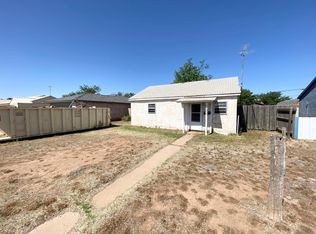 1409 Avenue H, Abernathy, TX 79311