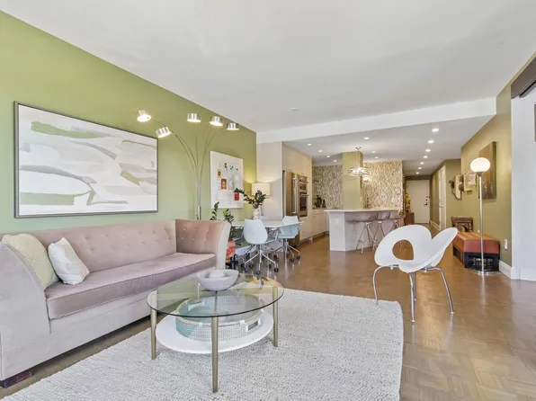 1 Greene St APT 215, Jersey City, NJ 07302