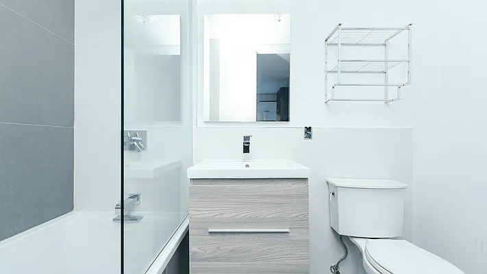 Rented by Nooklyn NYC LLC | media 9