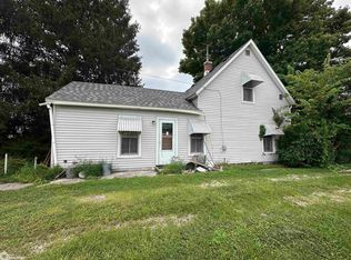 710 Hedge Ave, Burlington, IA 52601