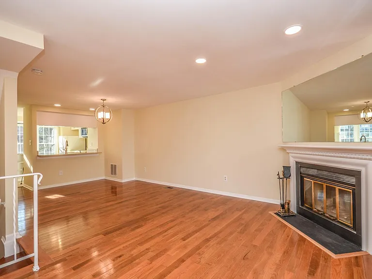 8711 Ravenglass Way — Photo 7