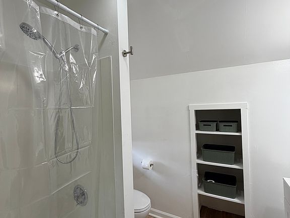 4th image of 736 Main St #3